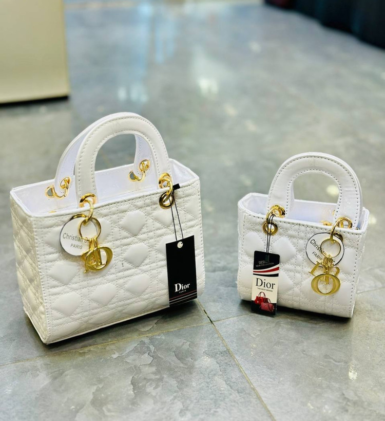 کیف برتی دیور کد ۶۰۰