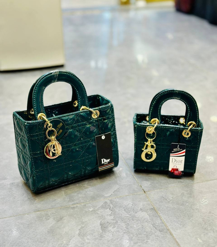 کیف برتی دیور کد ۶۰۰