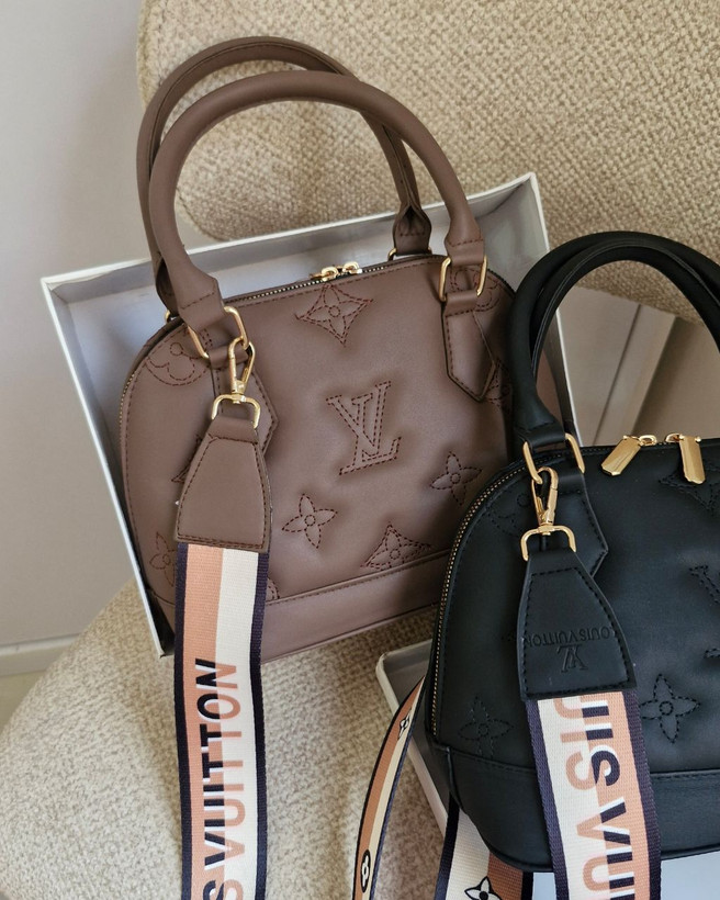 کیف Louis vuitton کیف سوما کد ۵۰۲۲
