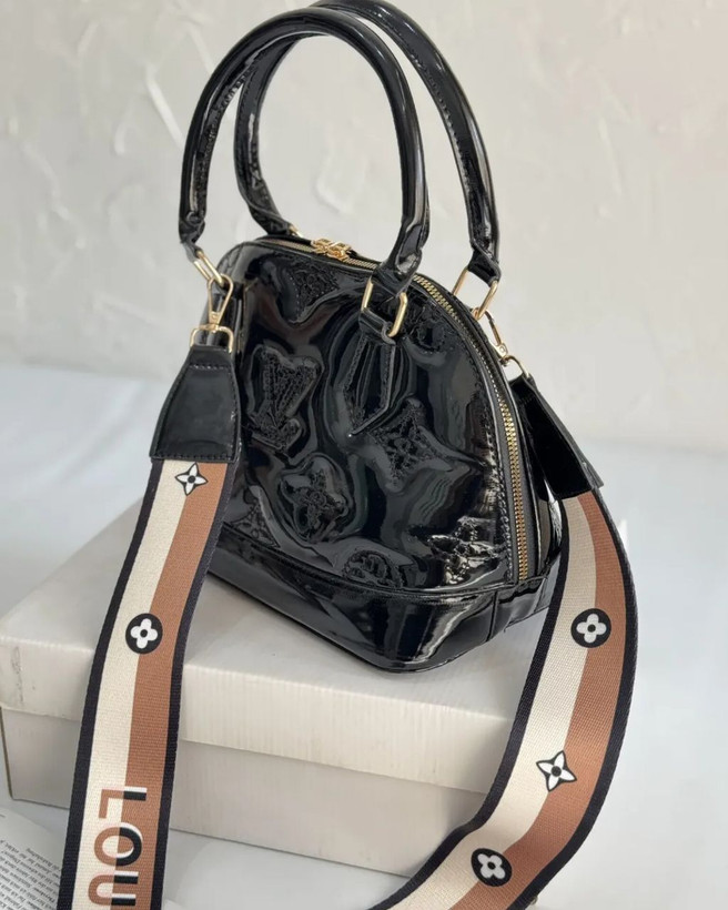 کیف Louis vuitton کیف سوما کد ۵۰۲۲