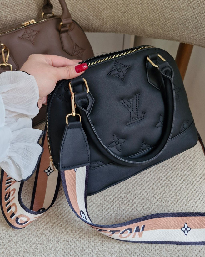 کیف Louis vuitton کیف سوما کد ۵۰۲۲