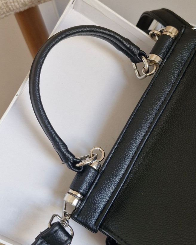 کیف سارل کیف دولچه گابانا کد ۸۷۶۹