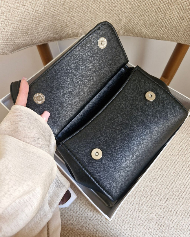 کیف سارل کیف دولچه گابانا کد ۸۷۶۹