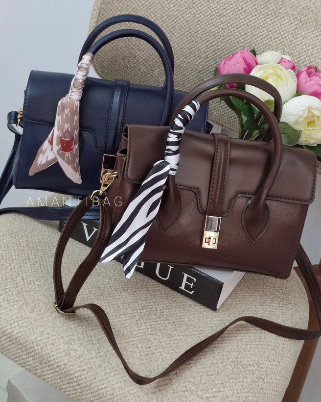 کیف آویسا چرم همراه اسکارف کد ۶۵۴۳