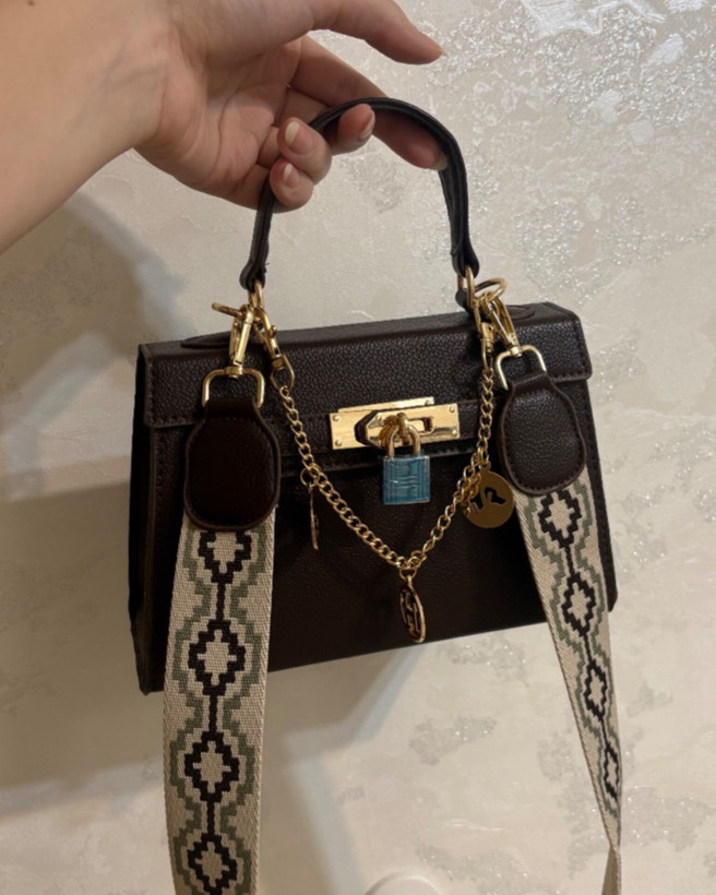 کیف ونوسا کیف هرمس کد ۶۷۸۴