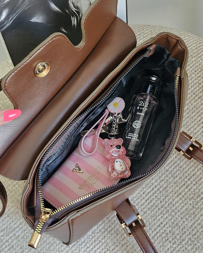 کیف جانا برند کیف زارا