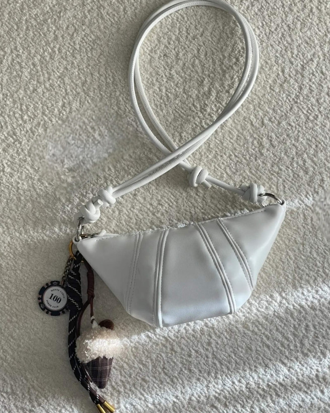 کیف کروسان چرم